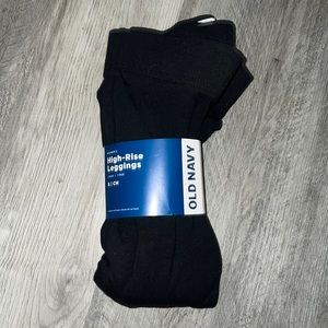 Old navy women’s high rise leggings.